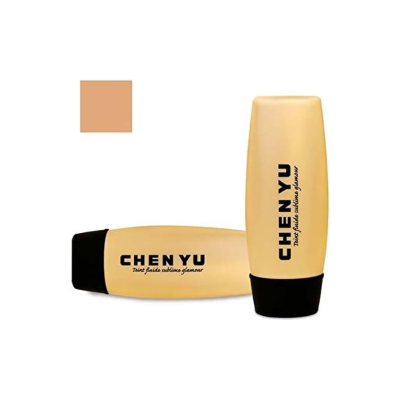 Chen Yu Maquillaje fluido...
